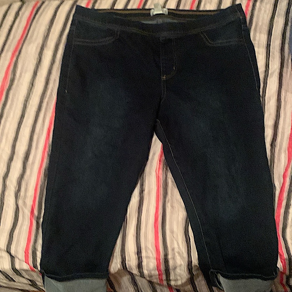 Cute, midnight dark blue jeans